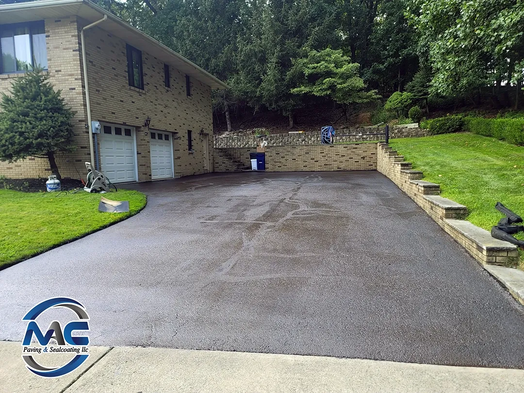 Sealcoating Service by MAC Paving and Sealcoating – Premier Asphalt Sealcoating Company NJ.